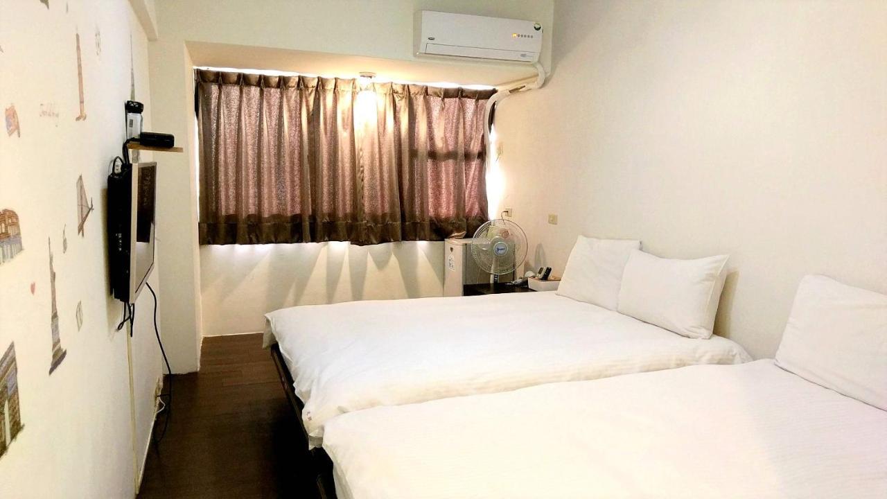 Happines Trip Inn Тайджун Екстериор снимка