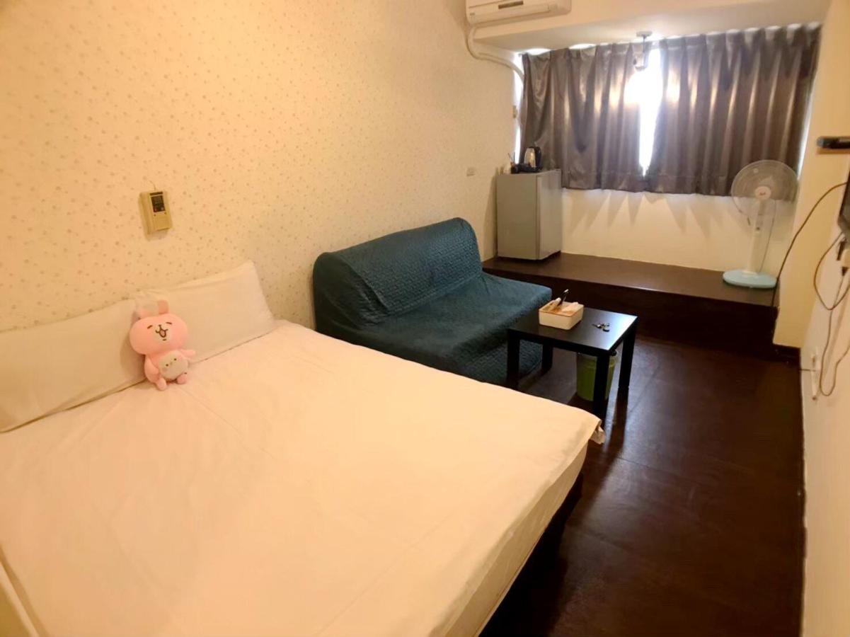 Happines Trip Inn Тайджун Екстериор снимка