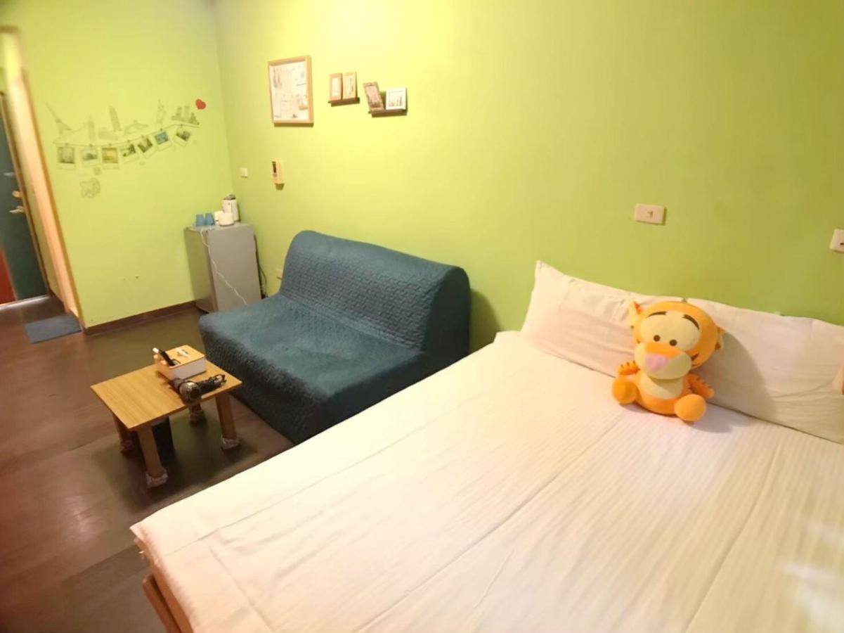 Happines Trip Inn Тайджун Екстериор снимка